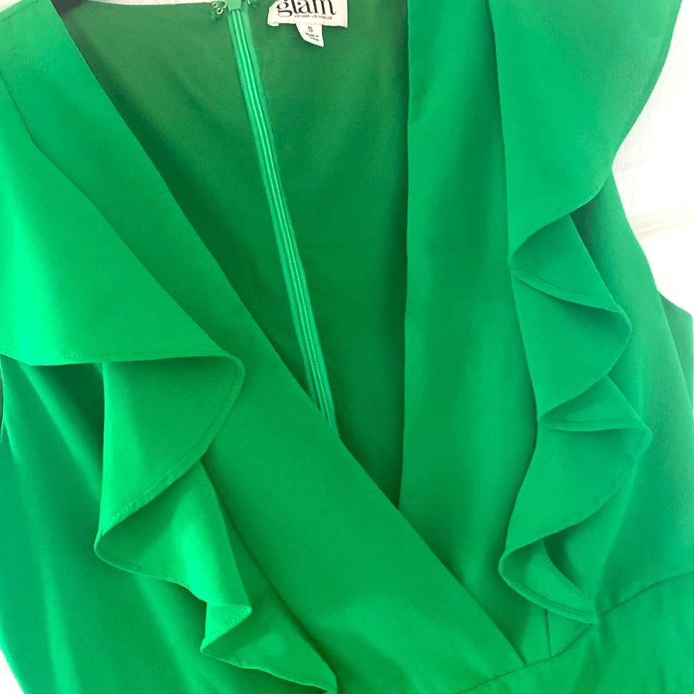 Green Ruffled Wrap Dress - Picture 3 of 3